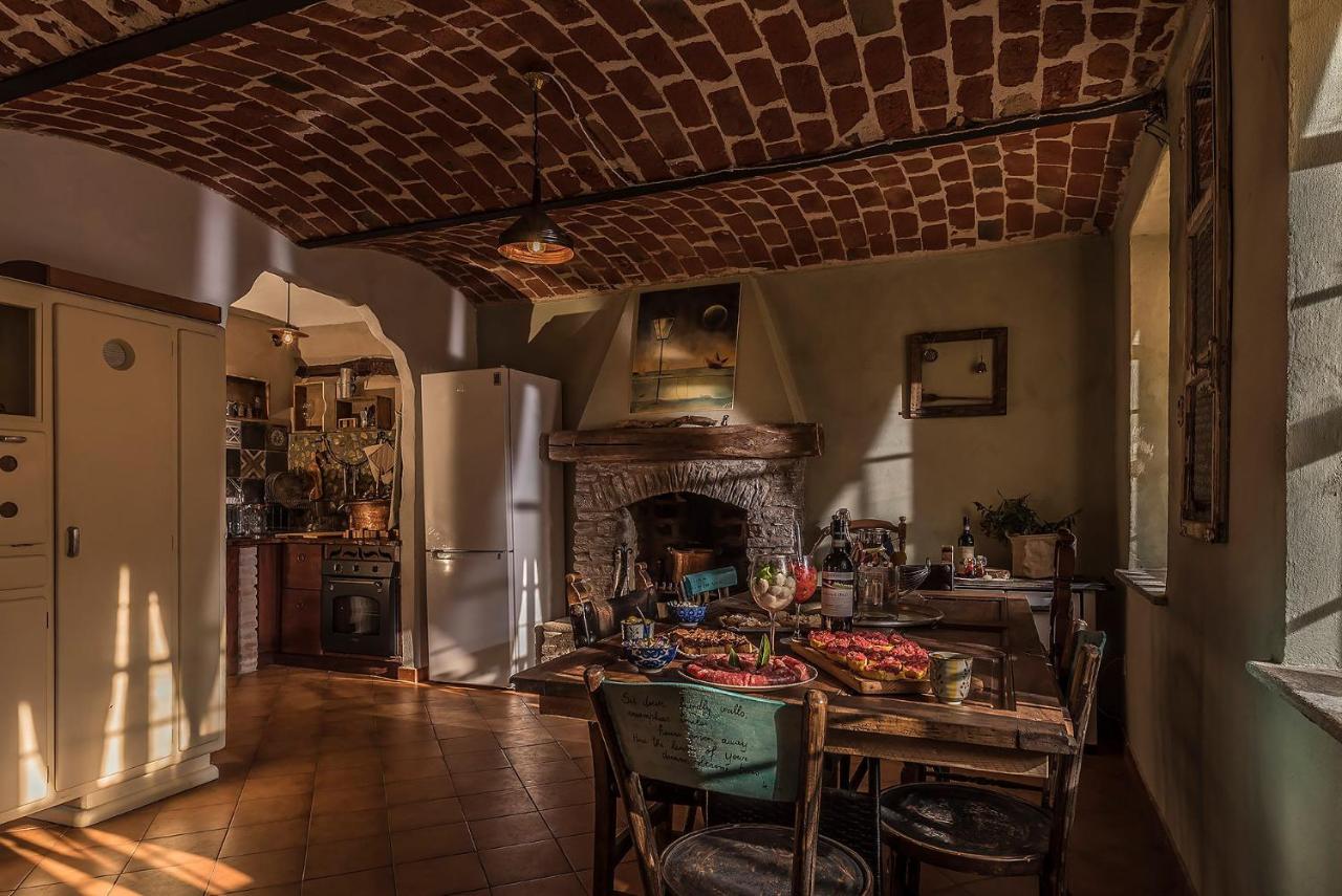 アスティ Casa Delle Foglie Sussurrantiヴィラ エクステリア 写真