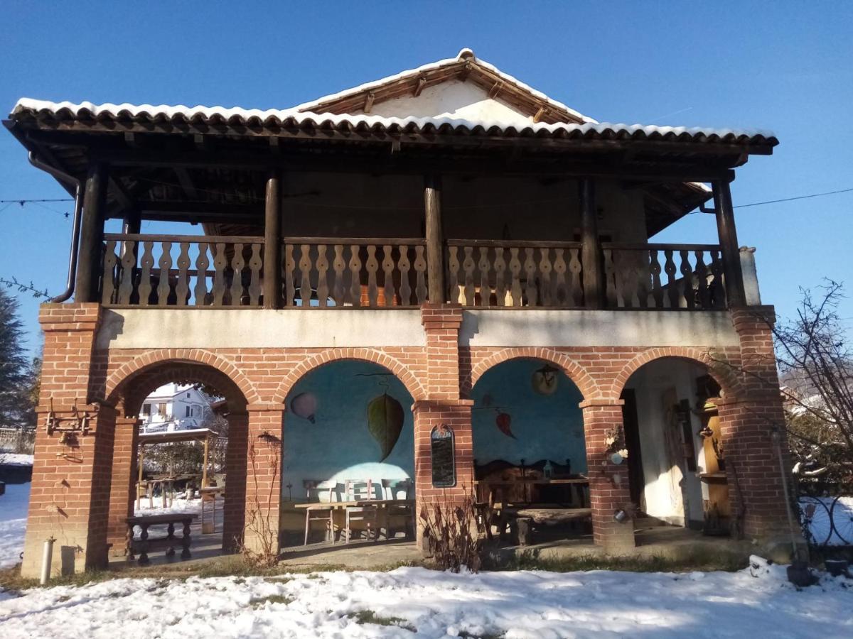 アスティ Casa Delle Foglie Sussurrantiヴィラ エクステリア 写真